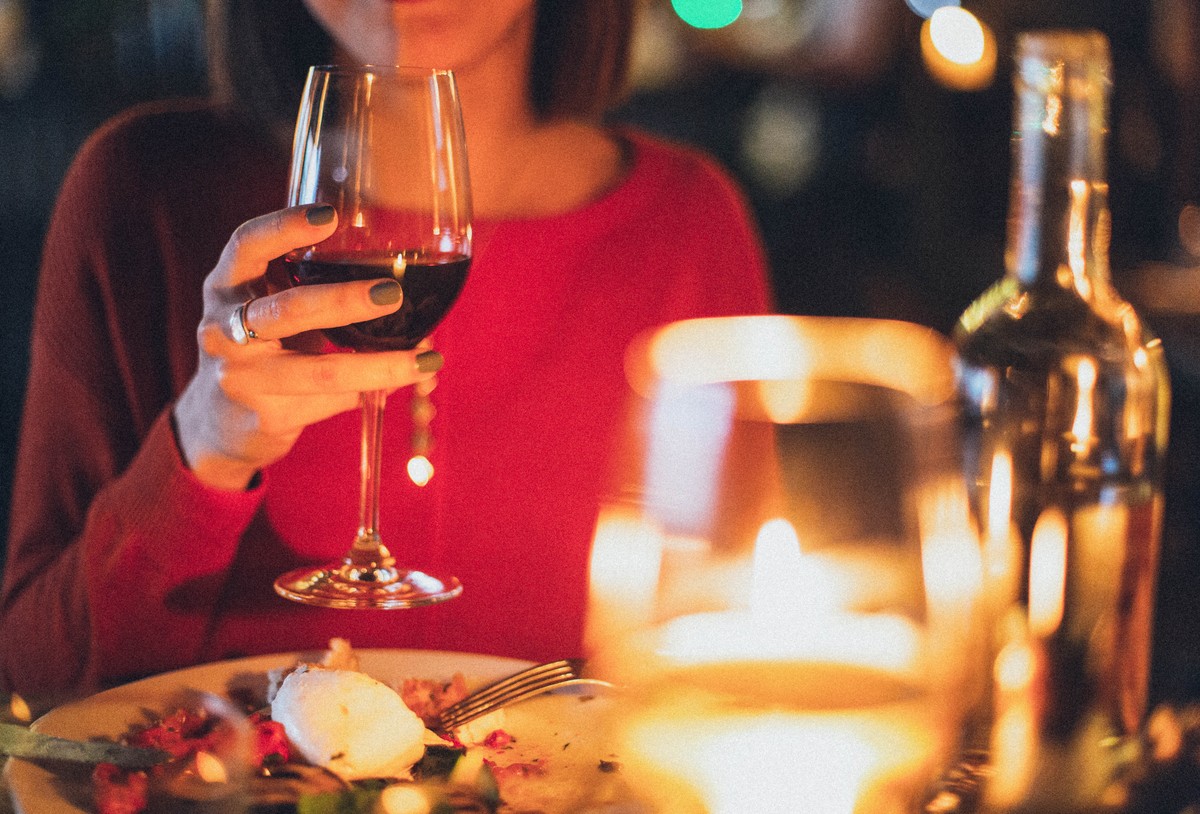 Ouverture d&rsquo;un débit de boissons : quelles formalités dois-je accomplir ?
